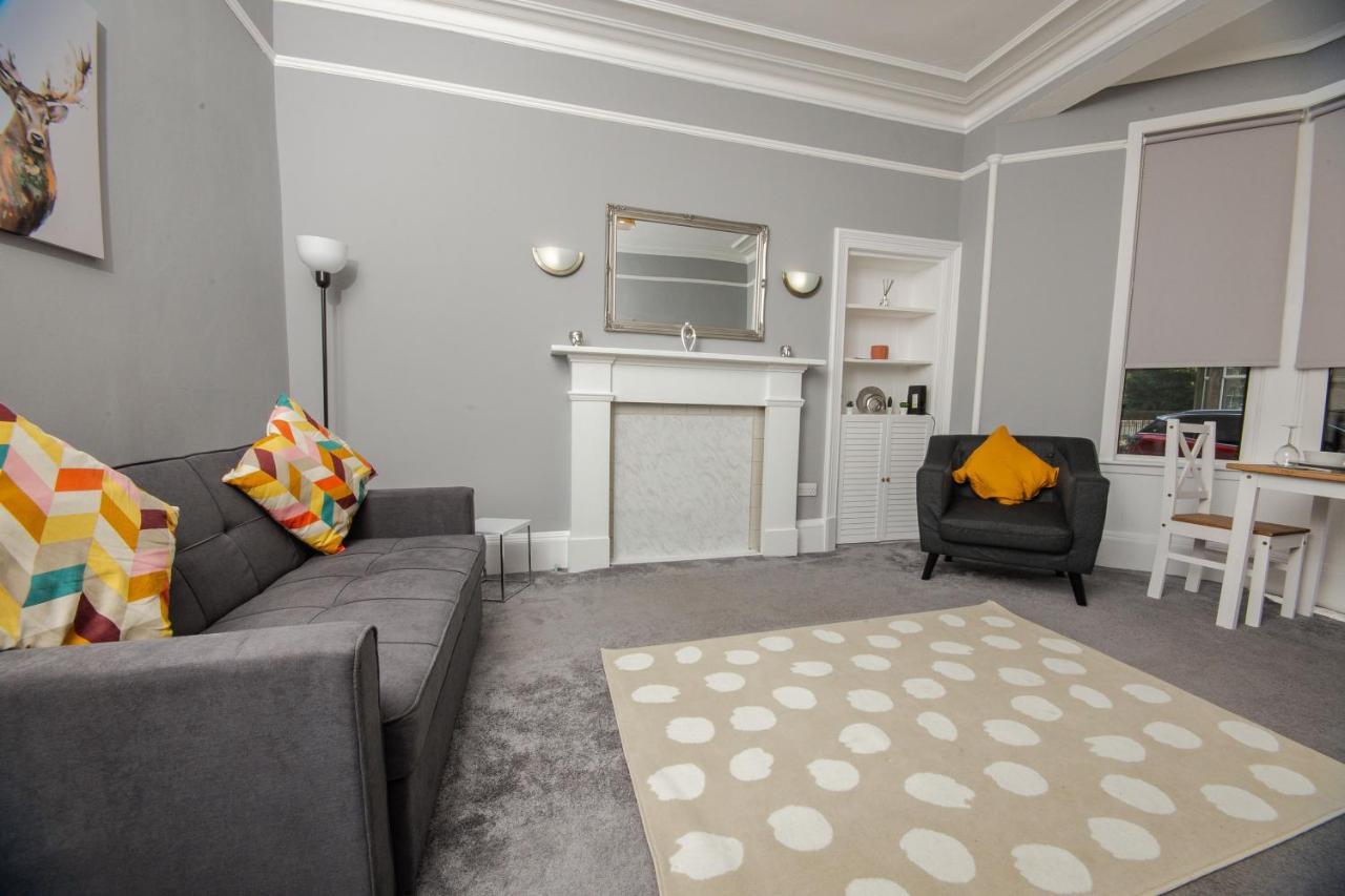 Bonhill Getaway Apartment Дъмбартън Екстериор снимка